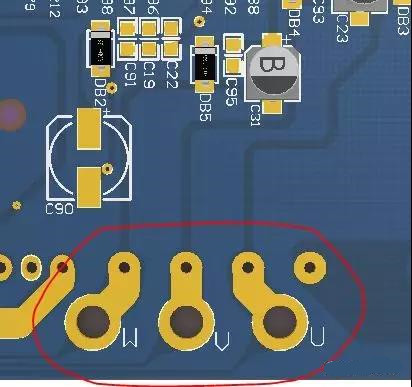 PCB設(shè)計不僅可以將PCB實現(xiàn)為即插即用的插件，而且可以增加焊料的厚度以達到過大電流的目的。